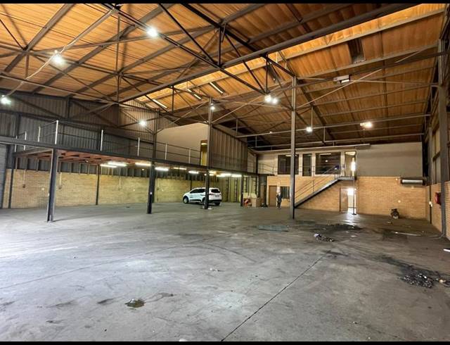 INDUSTRIAL PROPERTY TO RENT IN HENNOPSPARK